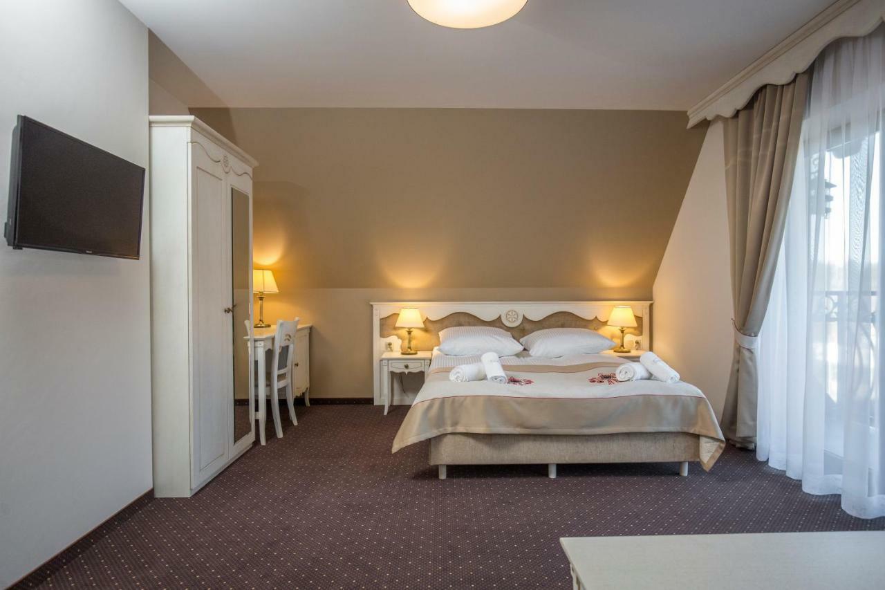 Carlina Hotel & Spa Bialka Tatrzanska Exterior photo